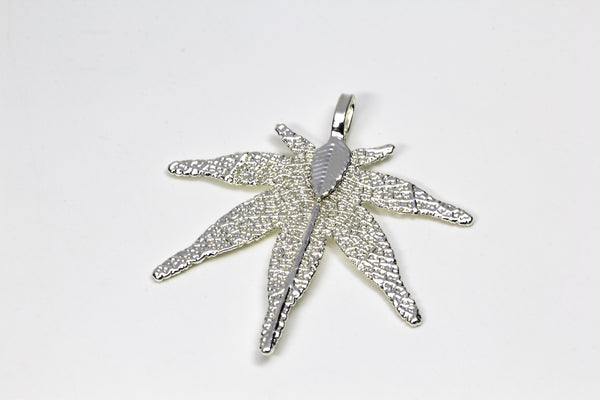 HeptagonMapleShaped Earrings