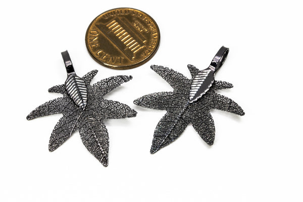 MiniHeptagonMapleShaped Earrings