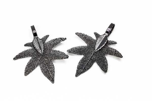 MiniHeptagonMapleShaped Earrings