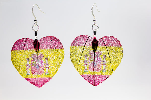 HeartShaped NationalFlag Earrings