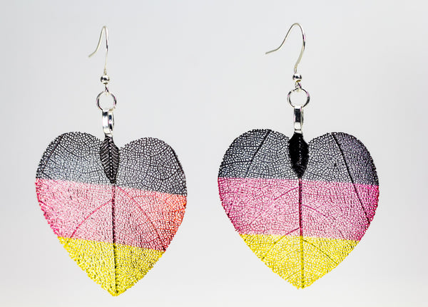 HeartShaped NationalFlag Earrings