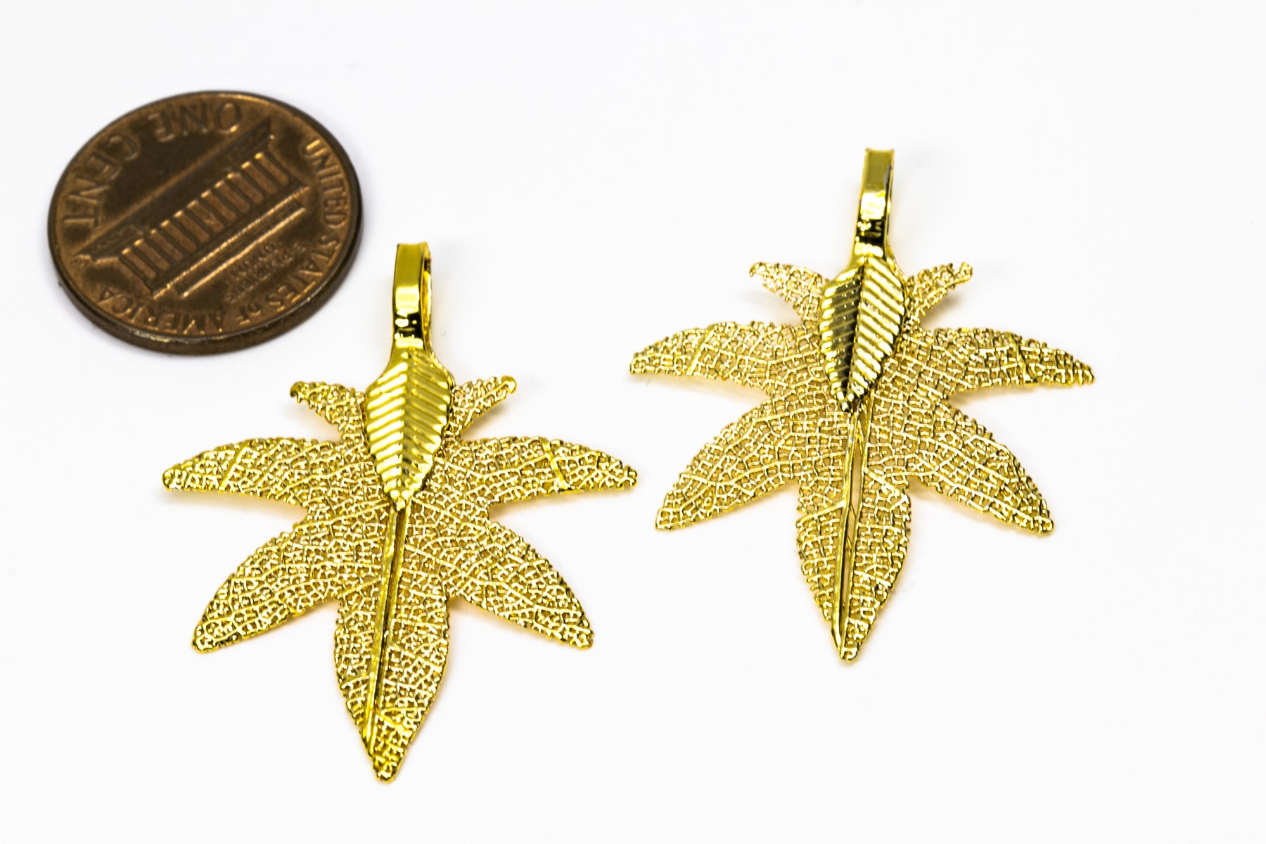 MiniHeptagonMapleShaped Earrings