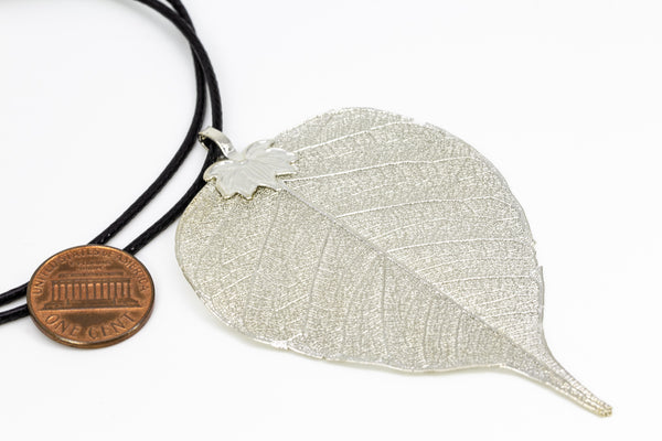 FicusReligiosaLeaf Pendant