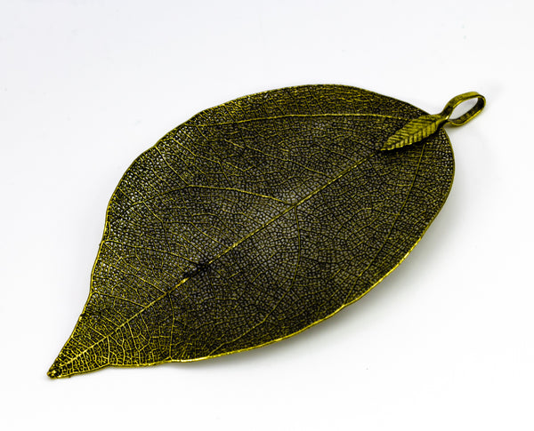 KingKongLeaf Two-Color Pendant