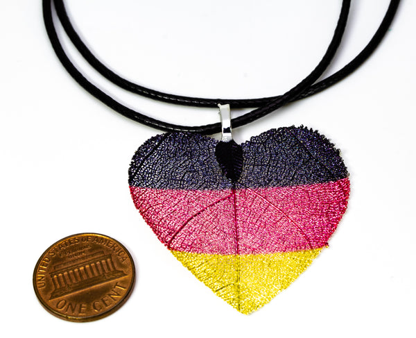 HeartShaped NationalFlag Pendant