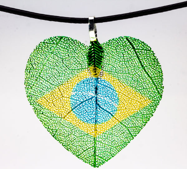 HeartShaped NationalFlag Pendant